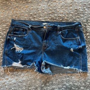 Old Navy Boyfriend Jean shorts